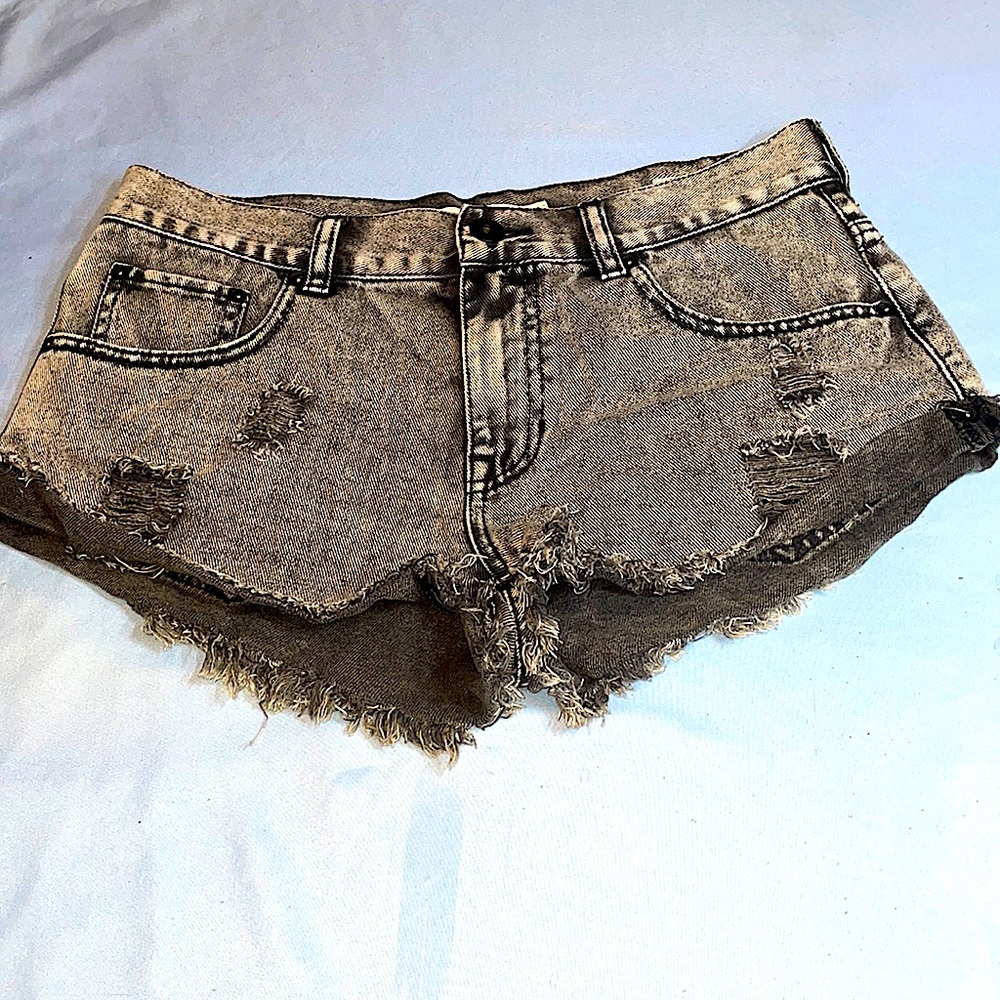 Sexy short shorts! Stone washed black.